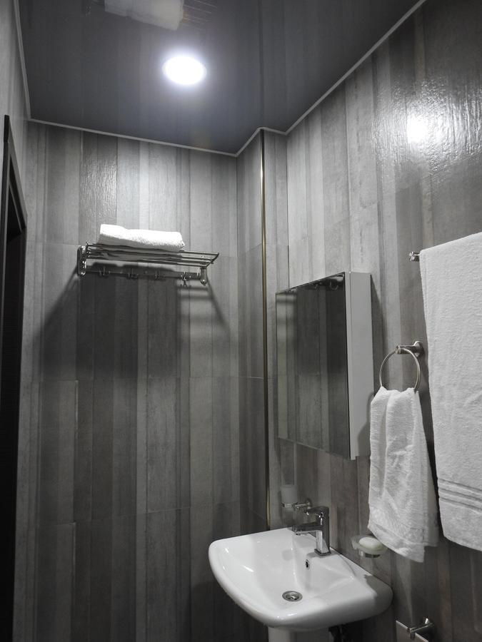 Iko'S Family Apartments Batumi Bagian luar foto